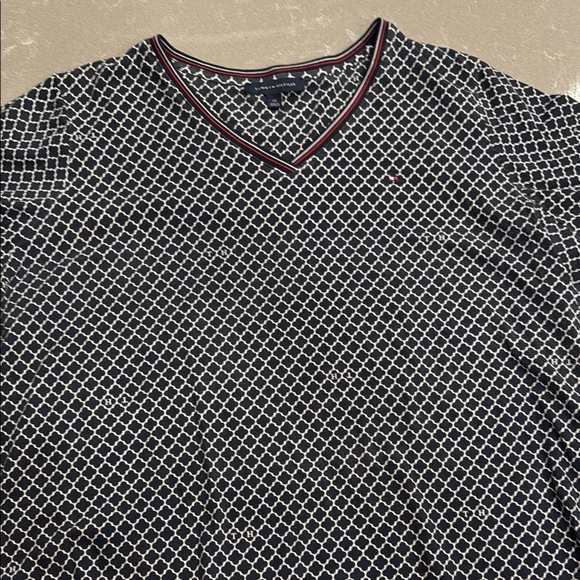 Tommy Hilfiger Black and White Short Sleeve Tee - Picture 1 of 4
